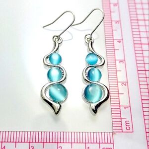 NEW! Beautiful Water Drop Dangling Earrings - French Style Hooks LAST PAIR!